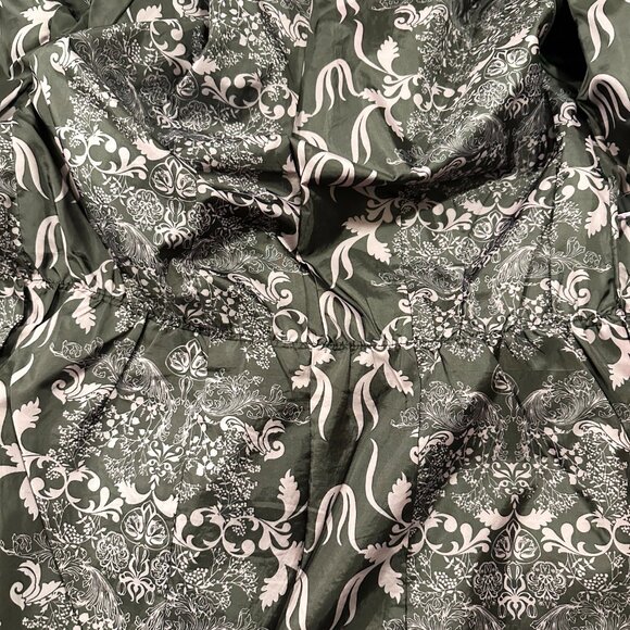 Black Casual Jacket Womans Size Small Full Zip Hidden Hood Elastic Waist - Picture 7 of 11